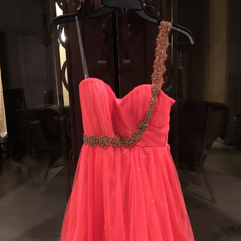 Prom/homecoming dress